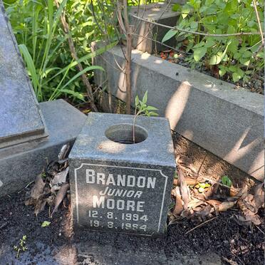 MOORE Brandon 1994