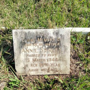 SHIRLEY Annie  -1944