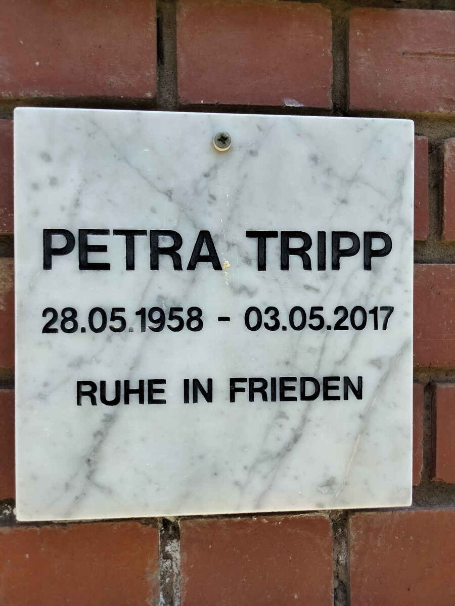 TRIPP Petra 1958-2017