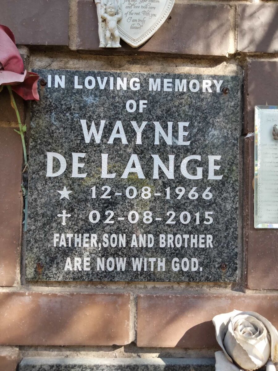 LANGE Wayne, de 1966-2015