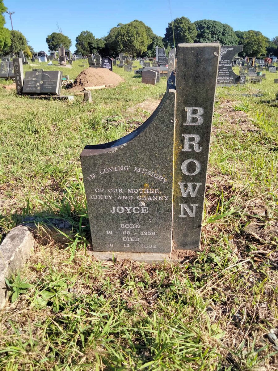 BROWN Joyce 1956-2002