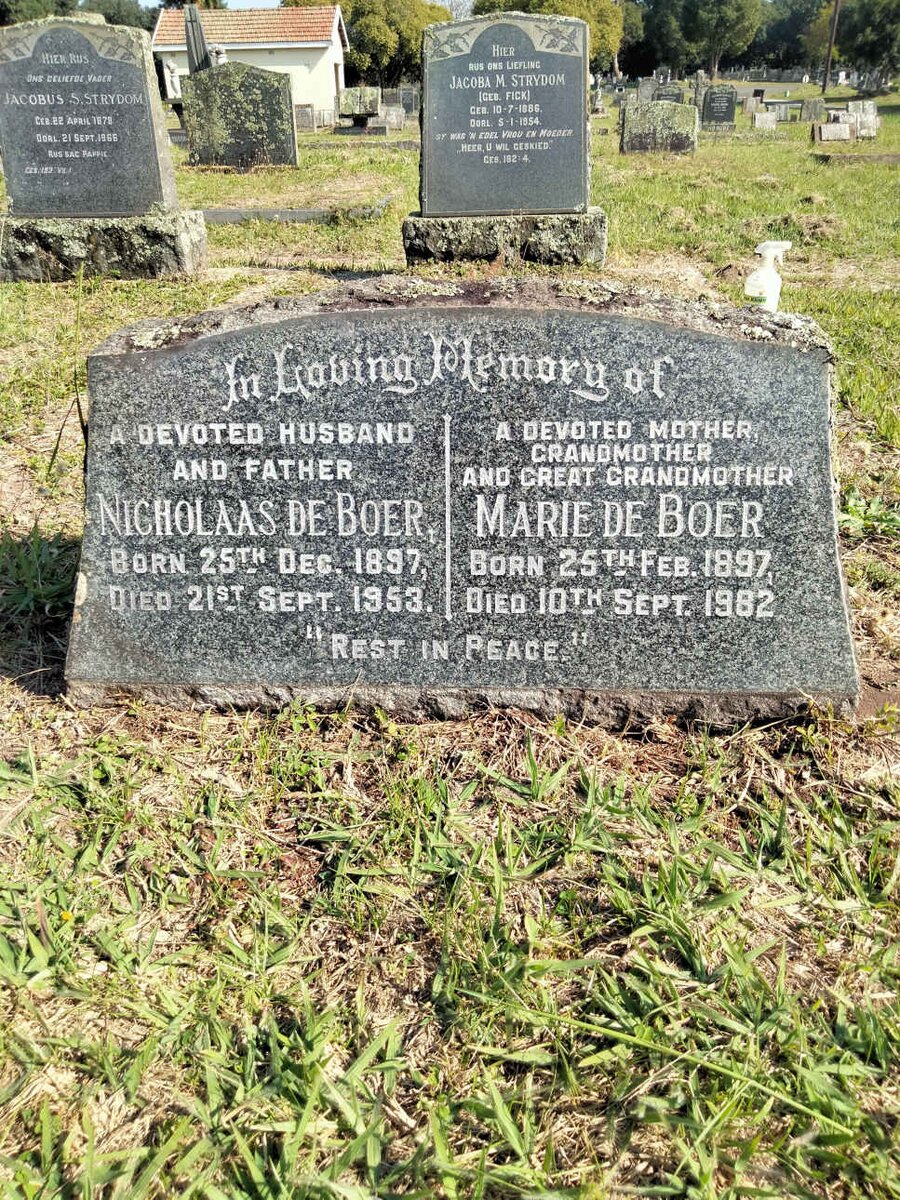 BOER Nicholaas, de 1897-1953 &amp; Marie 1897-1982