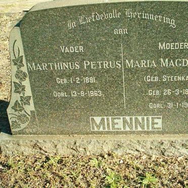 MIENNIE Marthinus Petrus 1891-1963 &amp;  Maria Magdalena STEENKAMP 1898-1960