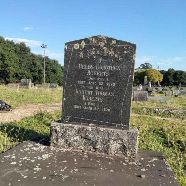 ROBERTS Robert Thomas 1883-1976 &amp; Helen Dorothea 1907-1959