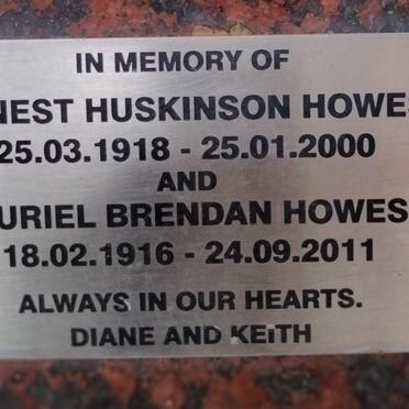 HOWES Ernest Huskinson 1918-2000 & Muriel Brendan 1916-2011