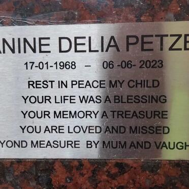 PETZER Janine Delia 1968-2023