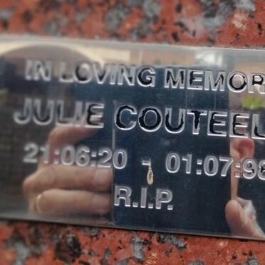 COUTEELL Julie 1920-1998