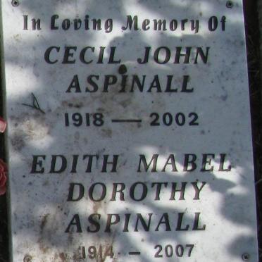 ASPINALL Cecil John 1918-2002 &amp; Edith Mabel Dorothy 1914-2007