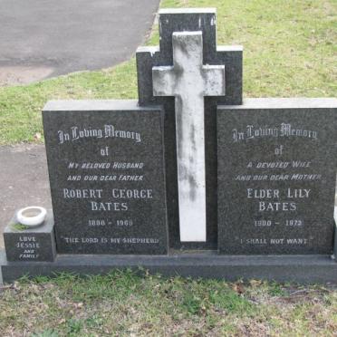 BATES Robert George 1898-1969 &amp; Elder Lily 1900-1972