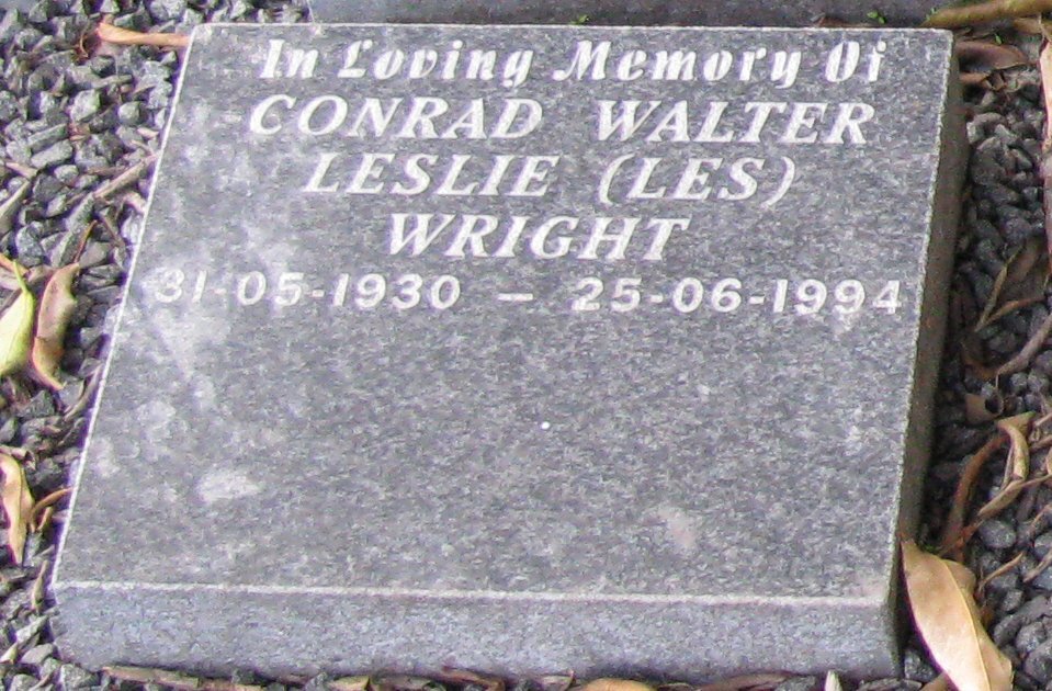 WRIGHT Conrad Walter Leslie 1930-1994