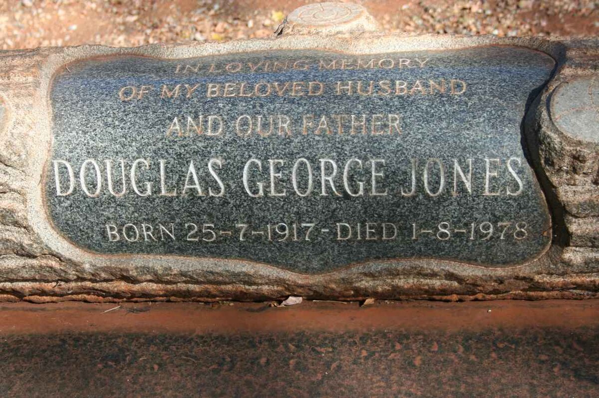 JONES Douglas George 1917-1978