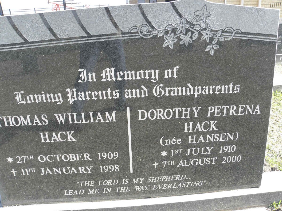 HACK Thomas William 1909-1998 &amp; Dorothy Petrena HANSEN 1910-2000