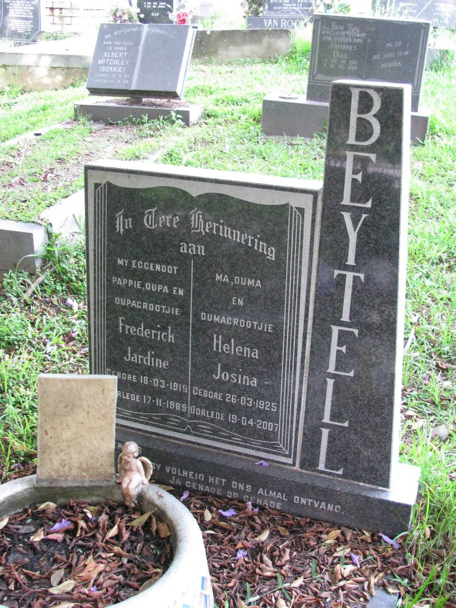 BEYTELL Frederick Jardine 1915-1989 &amp; Helena Josina 1925-2007