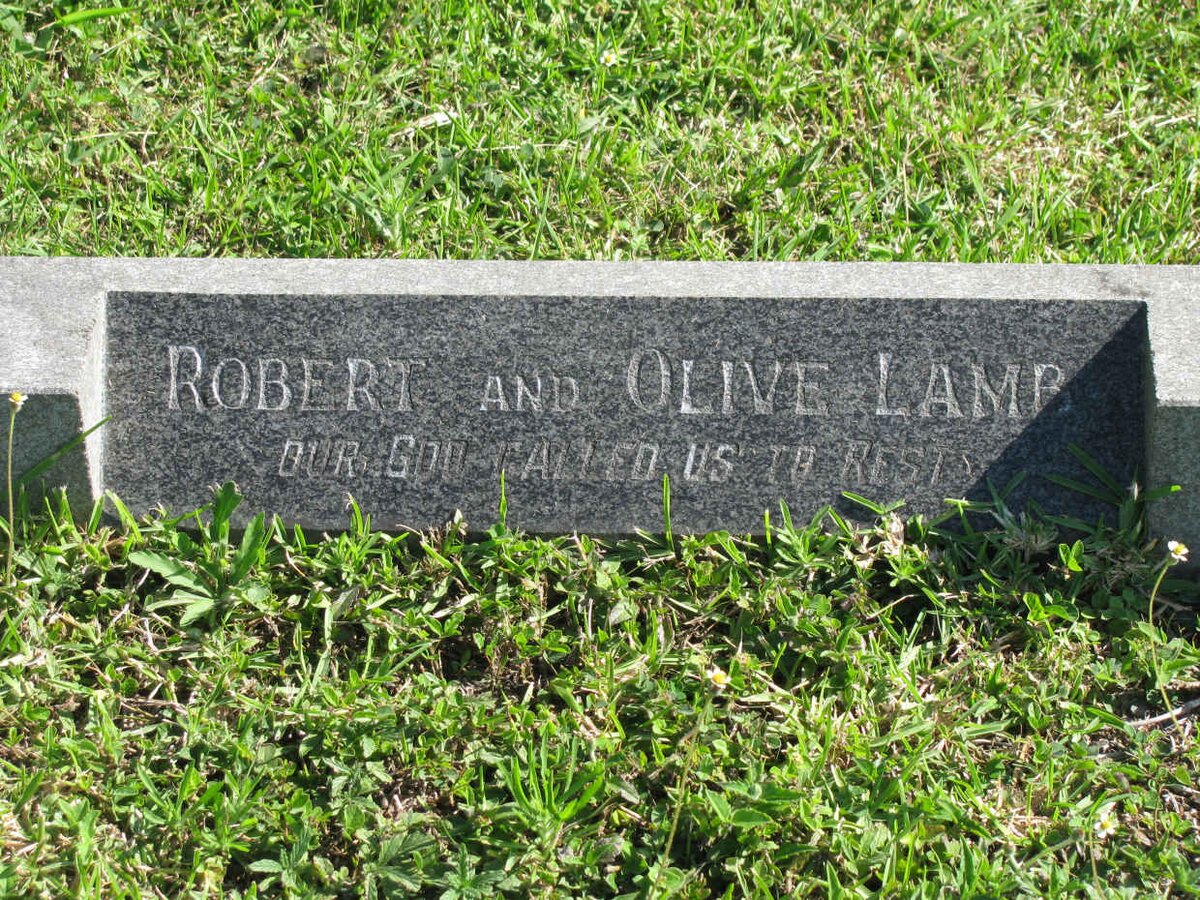 LAMB Robert &amp; Olive