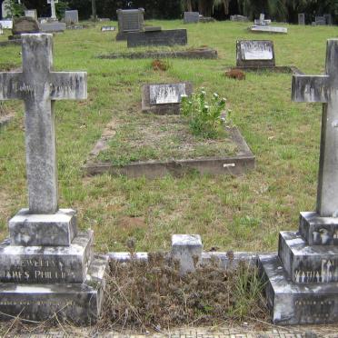 PHILLIPS Llewellyn James -1947 &amp; Pauline Katherine -??