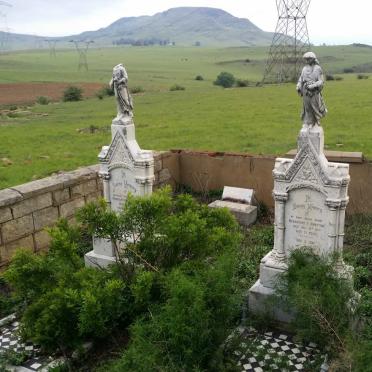 Kwazulu-Natal, UTRECHT district, Volksrust, Dassiesfontein 389, farm cemetery