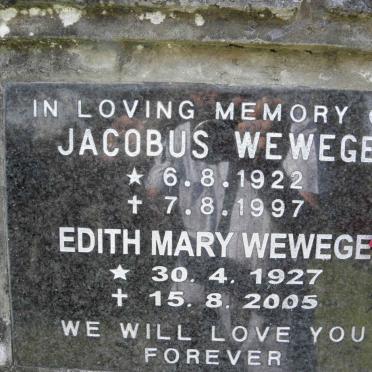 WEWEGE Jacobus 1922-1997 &amp; Edith Mary 1927-2005