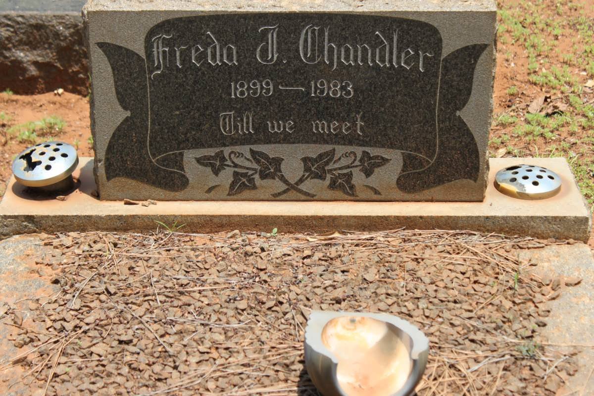 CHANDLER Freda J. 1899-1983