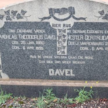 DAVEL Andries Theodorus 1880-1955 &amp; Hester Gertruida  J. VAN RENSBURG1887-1951