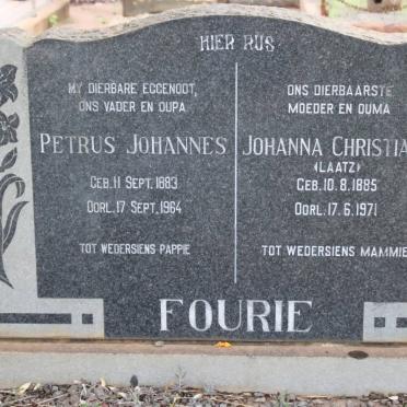 FOURIE Petrus Johannes 1883-1964 &amp; Johanna Christiana LAATZ 1885-1971