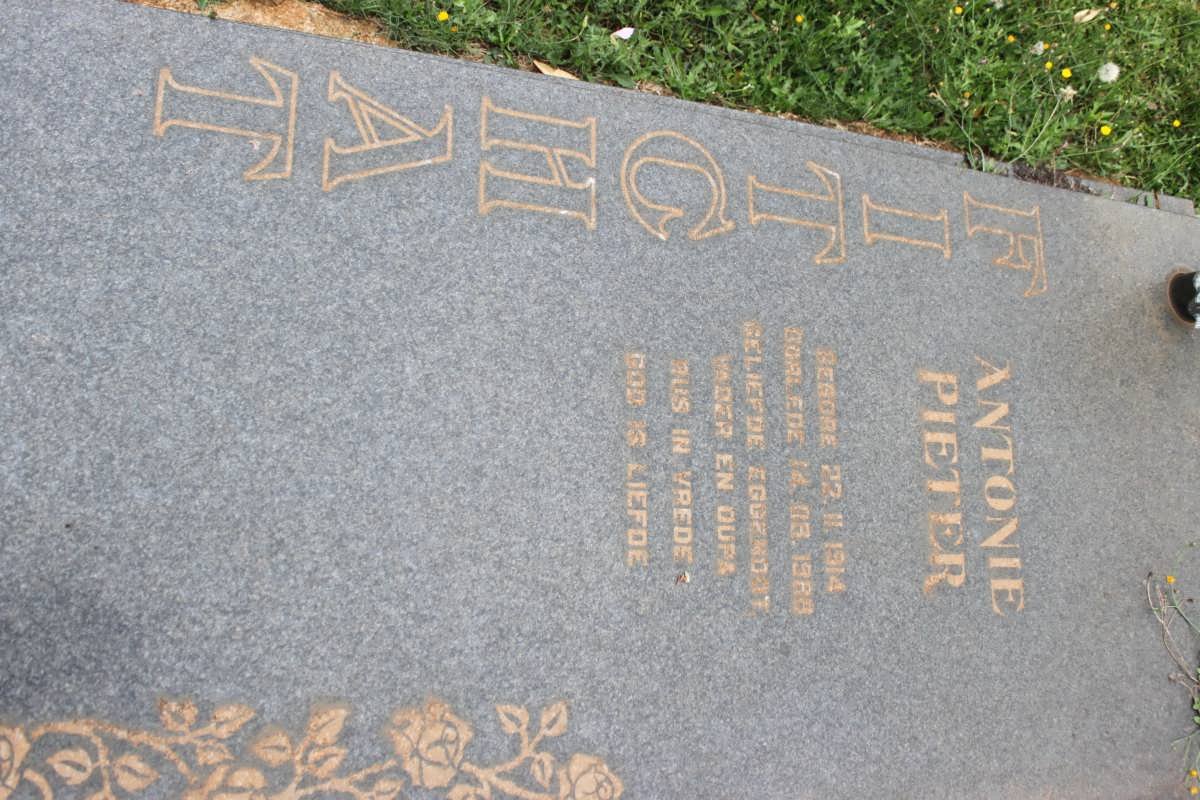 FITCHAT Antonie Pieter 1914-1988