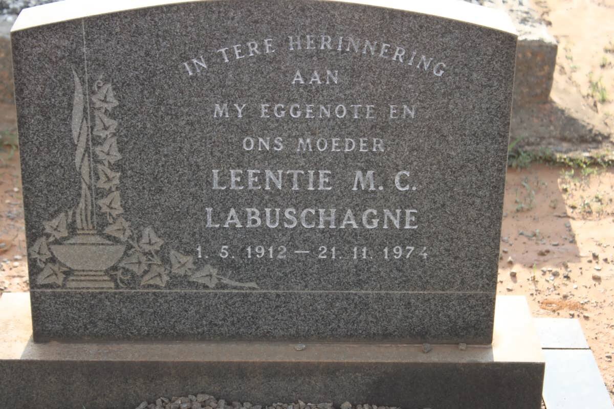 LABUSCHAGNE Leentjie M.C. 1912-1974