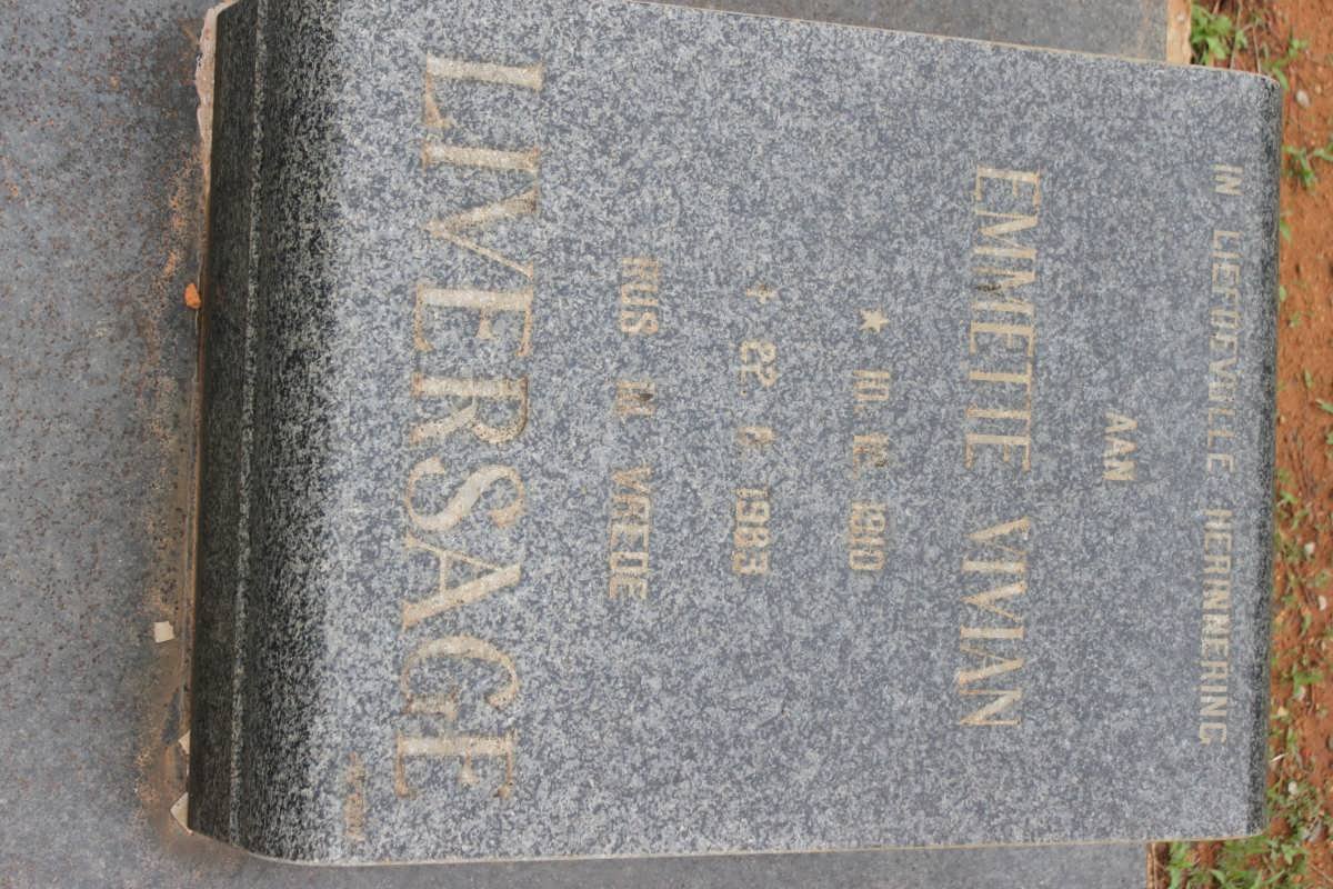 LIVERSAGE Emmette Vivian 1910-1983