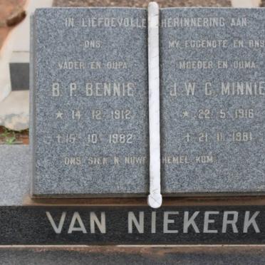 NIEKERK B.P., van 1912-1982 &amp; J.W.C. 1916-1981