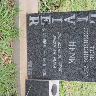 OLIVIER Henk 1956-1992