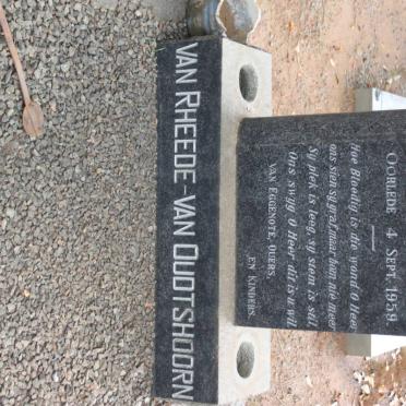 OUDTSHOORN Mathys Johannes, van Rheede van 1924-1959