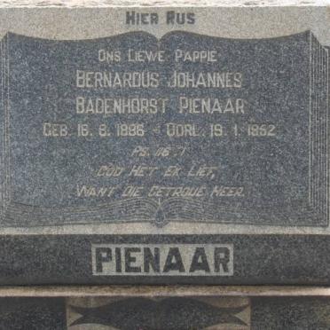 PIENAAR Bernardus Johannes Badenhorst 1886-1952