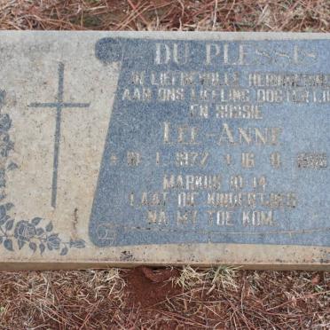 PLESSIS Lee-Anne, du 1977-1986