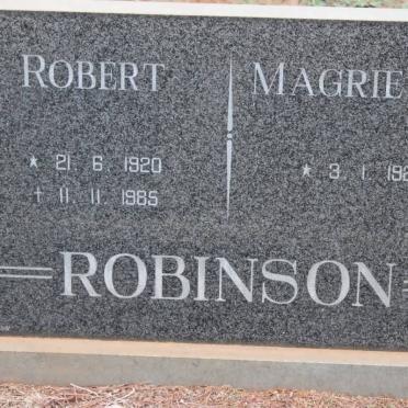 ROBINSON Robert 1920-1985 &amp; Magrietha 1923-