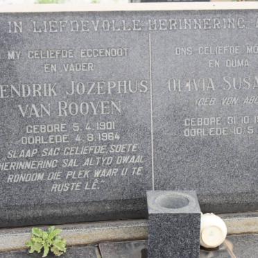 ROOYEN Hendrik Jozephus, van 1901-1964 &amp; Olivia Susanna VON ABO 1905-1981
