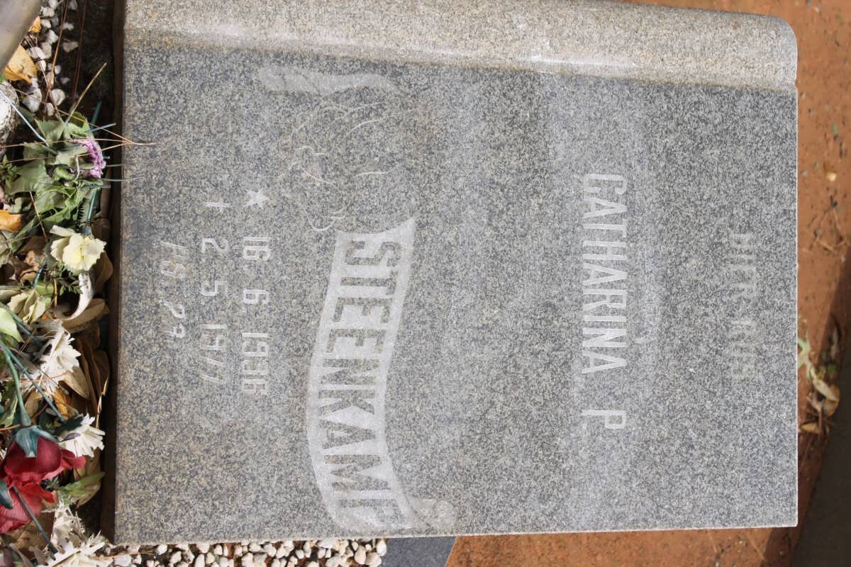 STEENKAMP Catharina P. 1936-1977