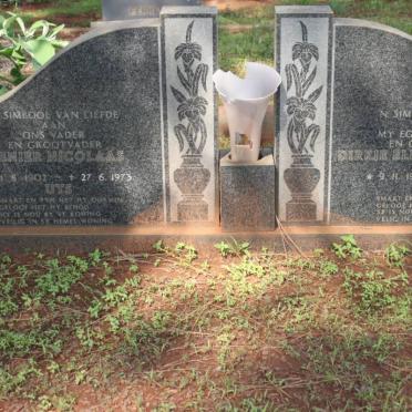 UYS Renier Nicolaas 1902-1973 &amp; Dirkie Elizabeth Gertina MEYER 1900-1971