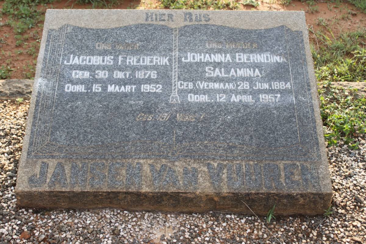 VUUREN Jacobus Frederik, Jansen van 1876-1952 &amp; Johanna Berndina Salamina VERMAAK 1884-1957
