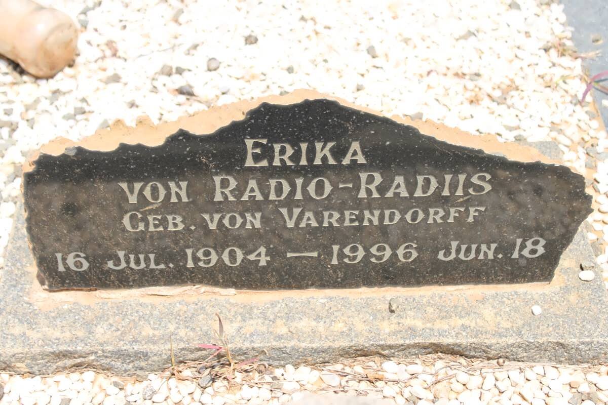 RADIIS Erika, von Radio nee VON VARENDORFF 1904-1996