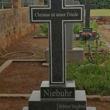 N - Surnames :: Vanne - N