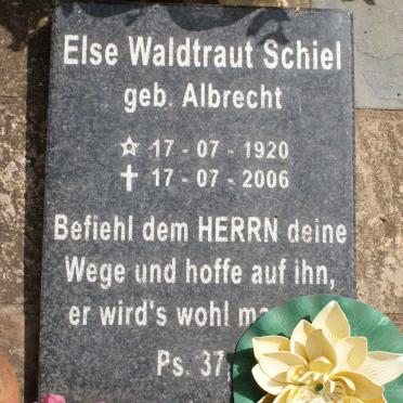 SCHIEL Else Waldtraut nee ALBRECHT 1920-2006
