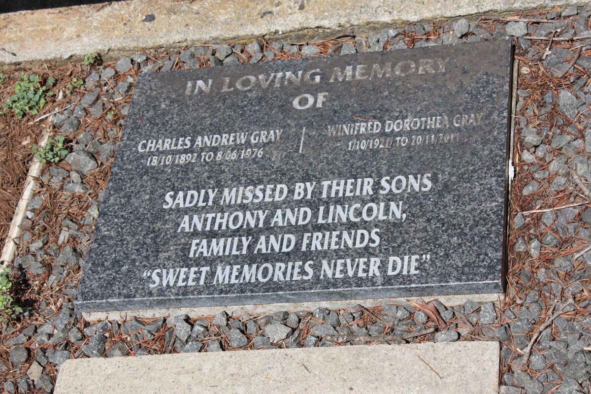 GRAY Charles Andrew 1892-1976 &amp; Winifred Dorothea 1921-2011
