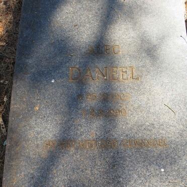 DANEEL Alec 1902-1990