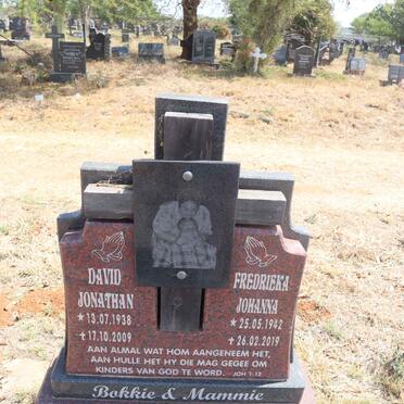 FOURIE David Jonathan 1938-2009 & Fredrieka Johanna 1942-2019