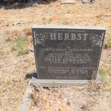 HERBST Pieter Gerhardus 1916-1994 & Susanna Sophia 1919-1998