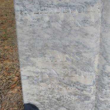 ROSSLEE Frans Cornelius 1912-1992 & Sarah Johanna CHAPMAN 1929-_2