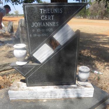 SCHOEMAN Theunis Gert Johannes 1925-1992