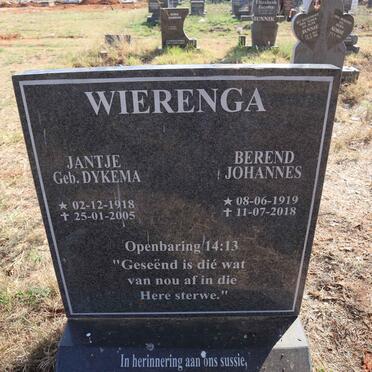 WIERENGA Berend Johannes 1919-2018 & Jantje DYKEMA 1918-2005 :: WIERENGA Antje 1951-1952