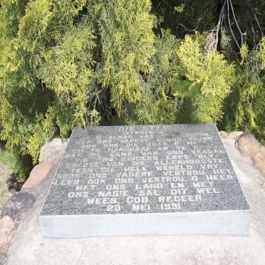 10. Gedenksteen van Die Stem