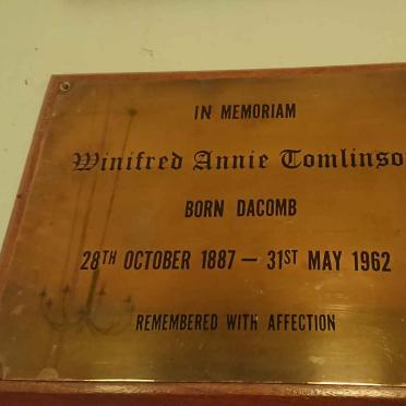 TOMLINSON Winifred Annie nee DACOMB 1887-1962