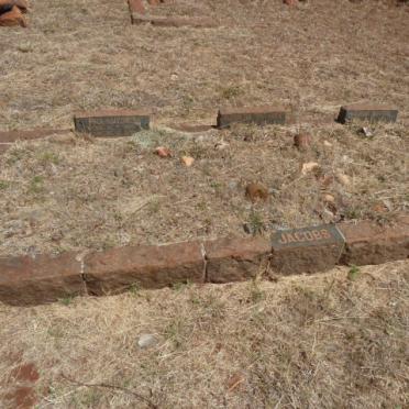 JACOBS Paul Jacobus 1925-1935 :: JACOBS Lourens Martiens 1927-1930 :: OOSTHUIZEN Elizabetha 1929-